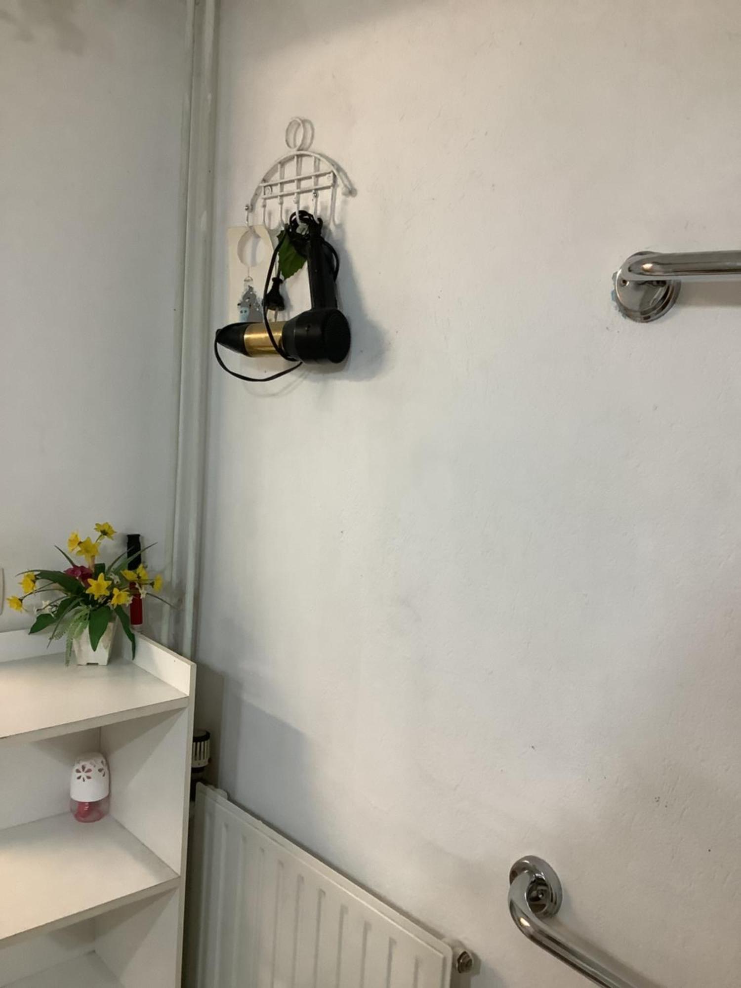 Schoenes Zimmer Im Seterant/Untergeschoss Essen Bagian luar foto